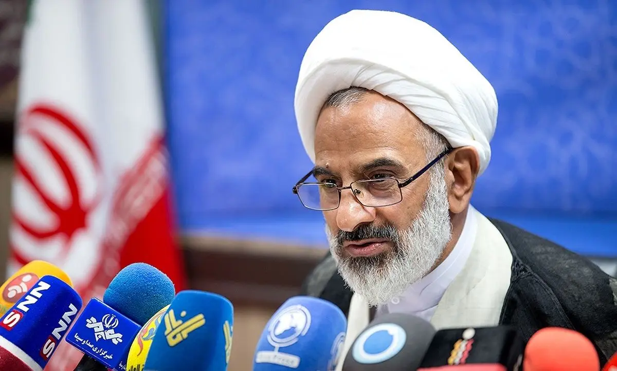 آمریکایی‌ها جرأت هدف قرار دادنِ پهپاد سپاه را نداشتند/ رهبر انقلاب تمام اتاق های فکر استکبار را فلج کرده‌اند