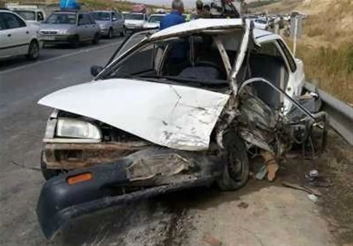 تصادف جاده قدیم قم- تهران ۳ کشته و یک مجروح برجای گذاشت