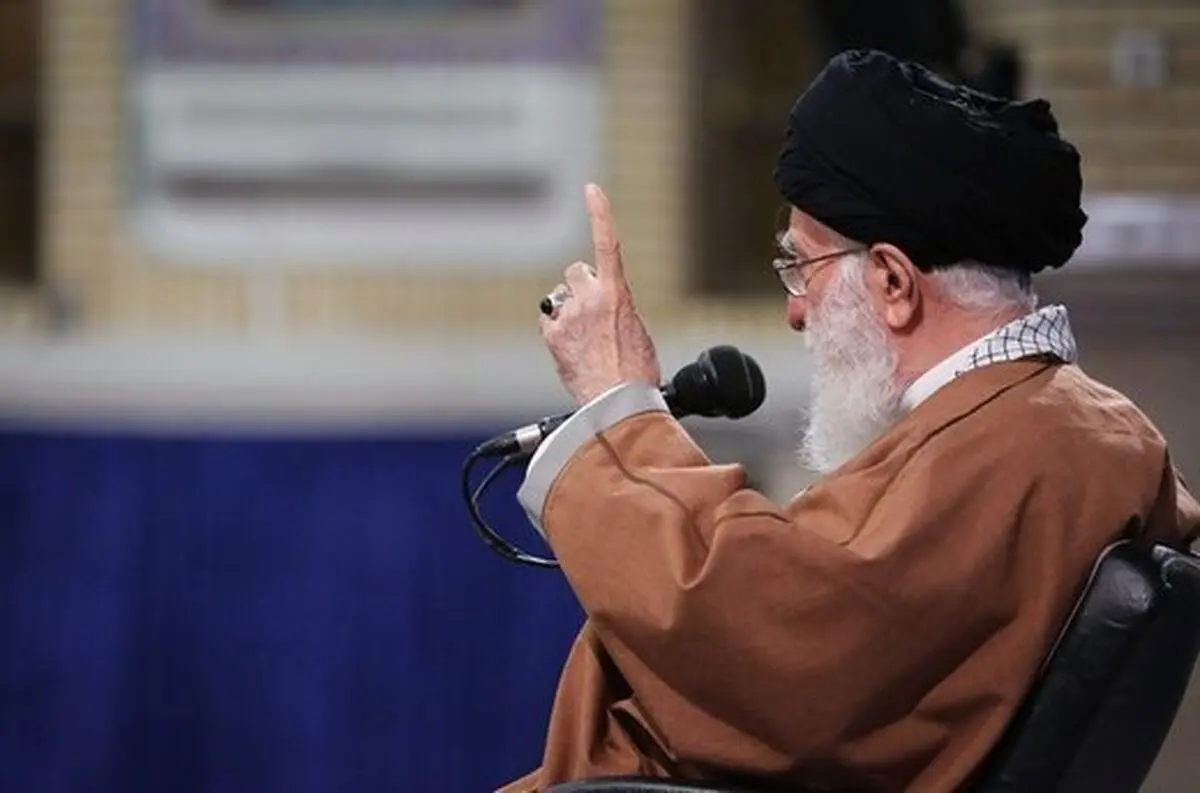 توصیه مهم رهبر انقلاب به مسئولان: بر سر یکدیگر کمتر فریاد بکشید