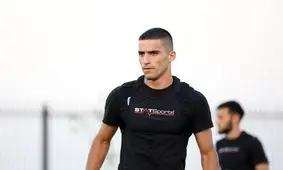 خنت با میلاد محمدی ۳ امتیاز گرفت