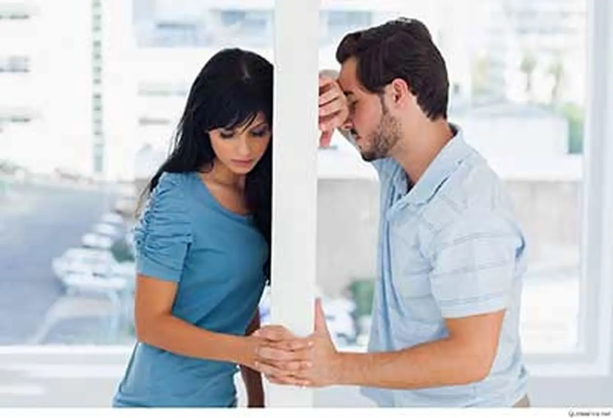 وقتی همسرتان در هم شکسته است، چه باید بکنید