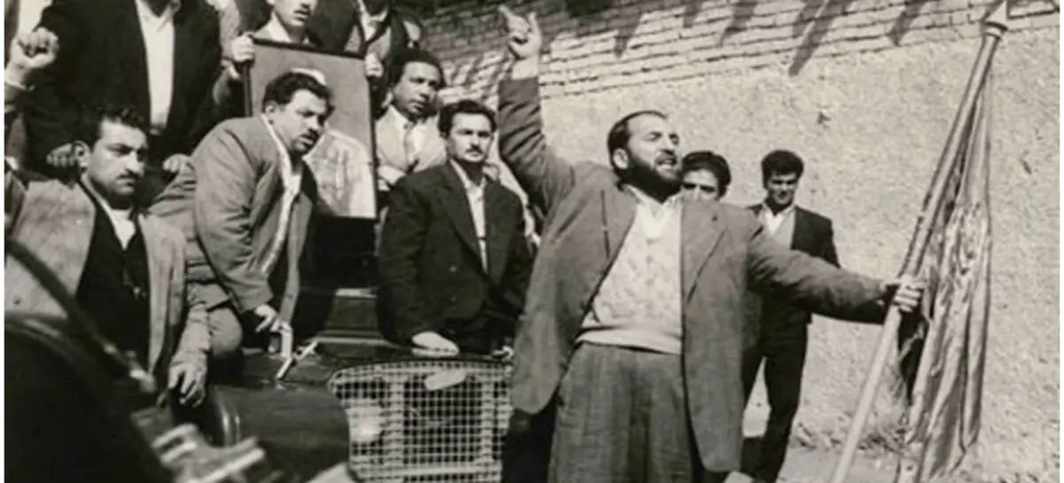 «در تهران بودیم ولی خانه مصدق نرفتیم...خانه‌اش در دعوای بین مردم و سرهنگ ممتاز داغون شد»