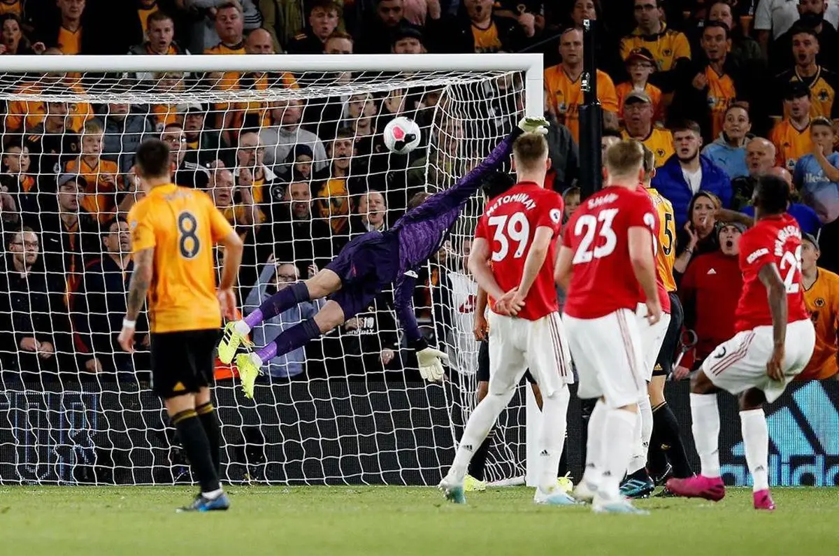 توقف منچستریونایتد در خانه وولوز با خرابکاری پوگبا