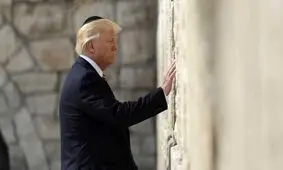 مسئول اسرائیلی: احتمالا ترامپ طی هفته‌های آتی بخش سیاسی معامله قرن را اعلام می‌کند