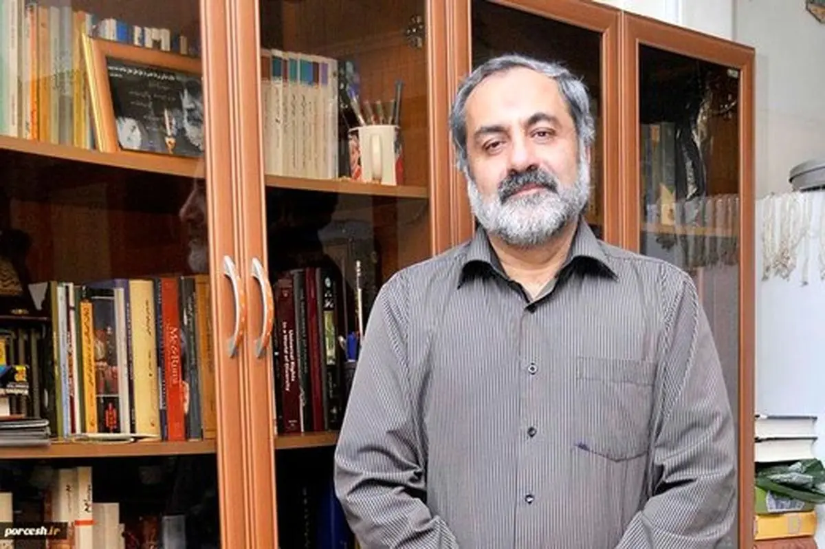 افروغ: تصور می‌کردند با انقلاب اسلامی همه امام و امامزاده می‌شوند