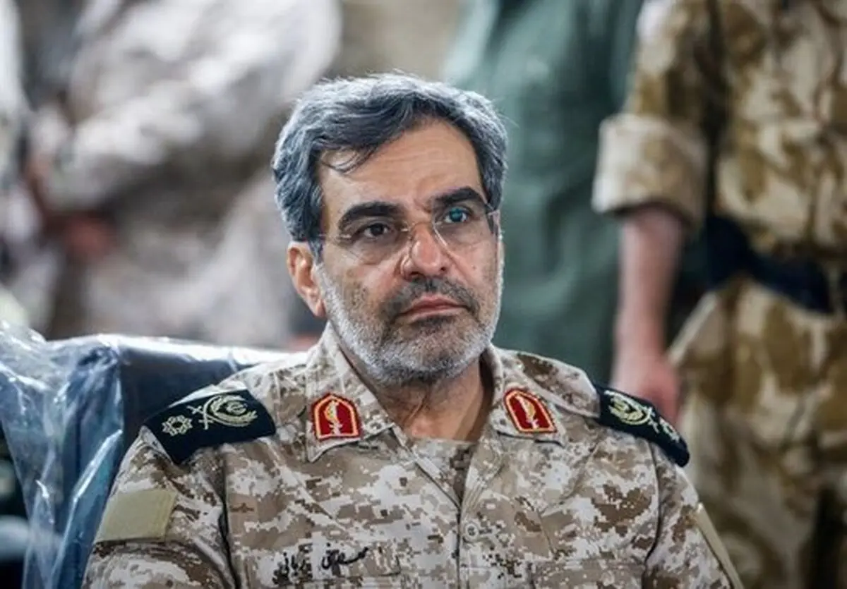 معاون ستاد کل نیروهای مسلح:قطعا و یقینا دشمنان قادر به نبرد زمینی با ایران نیستند/موشک‌های ایران از مقر آمریکایی ها هم عبور می‌کند