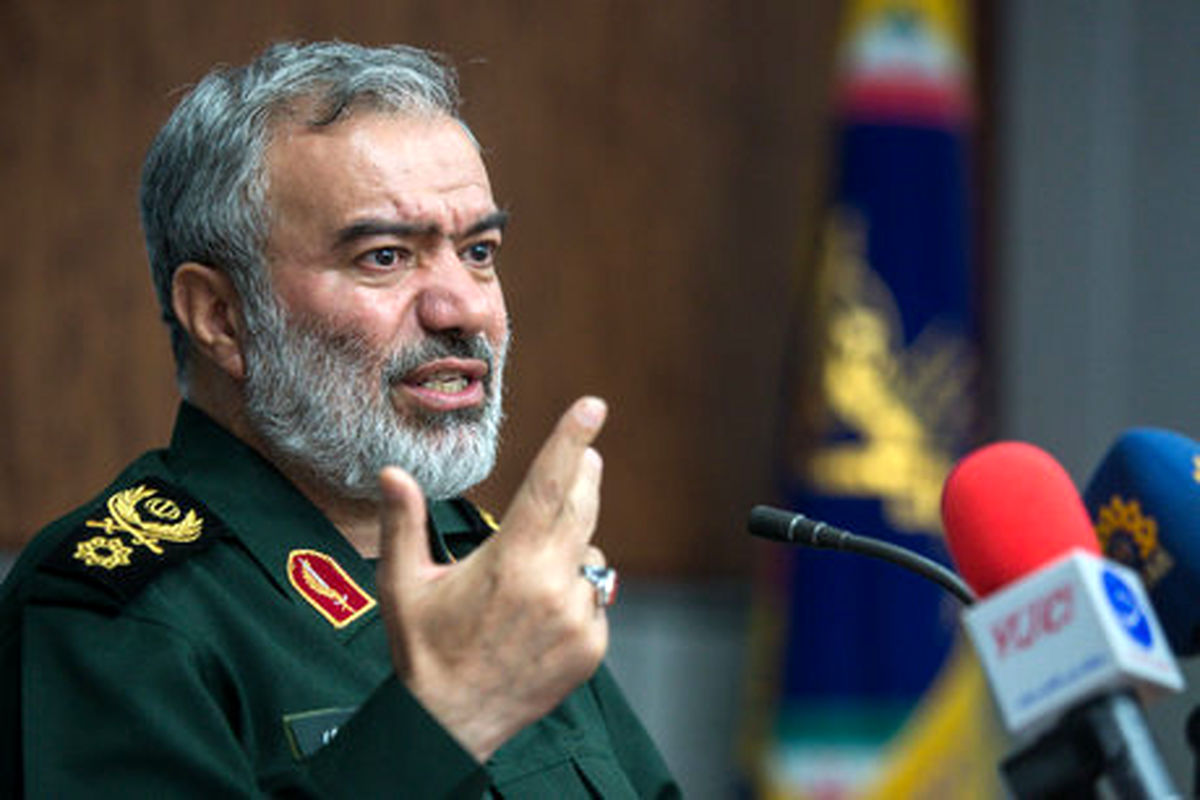عبور ایران از مرحله بازدارندگی در مقابل آمریکا/ جانشین فرمانده کل سپاه: آمریکا در چهل سال گذشته مغلوب محض بوده است