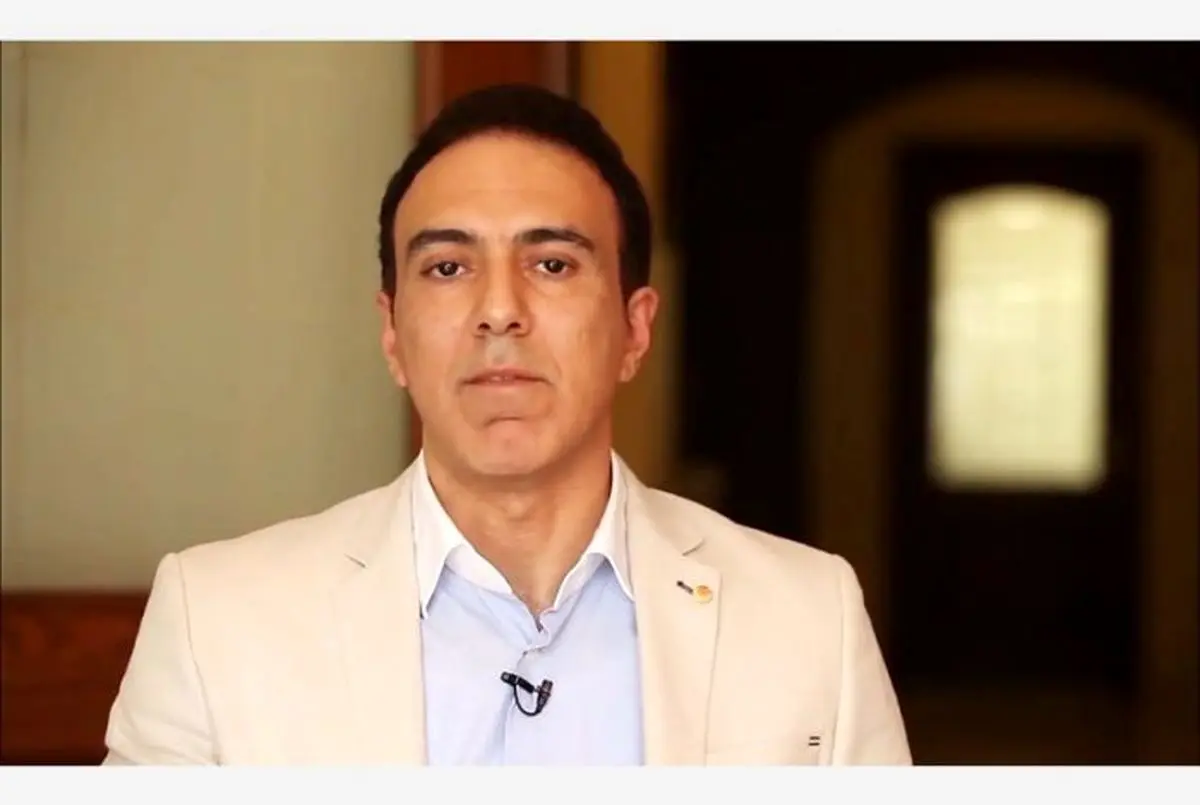 اجازه کار مزدک میرزایی در انگلیس صادر شد