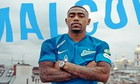 زنیت به دنبال فروش مالکوم به خاطر مسائل نژادپرستی