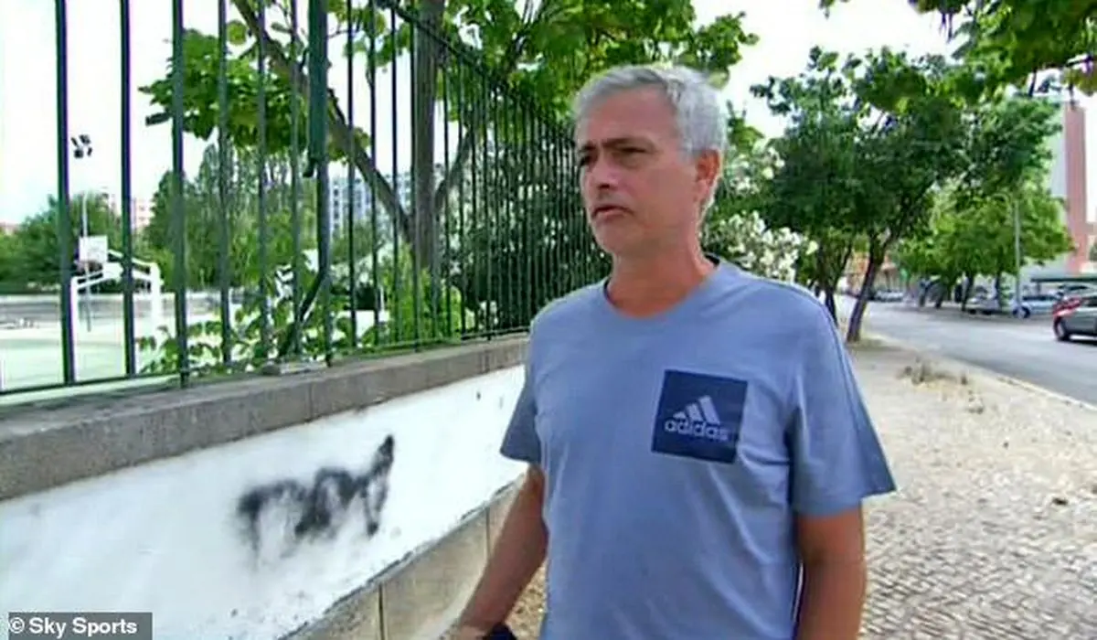 مورینیو: در ۵۶ سالگی هنوز بچه‌ام/ باید تغییر کنم