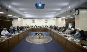 رئیس مجمع تشخیص مصلحت نظام: مسلماً پیروزی از آن ملتی است که استقامت دارد/ ما از آقای ظریف حمایت و تشکر می‌کنیم