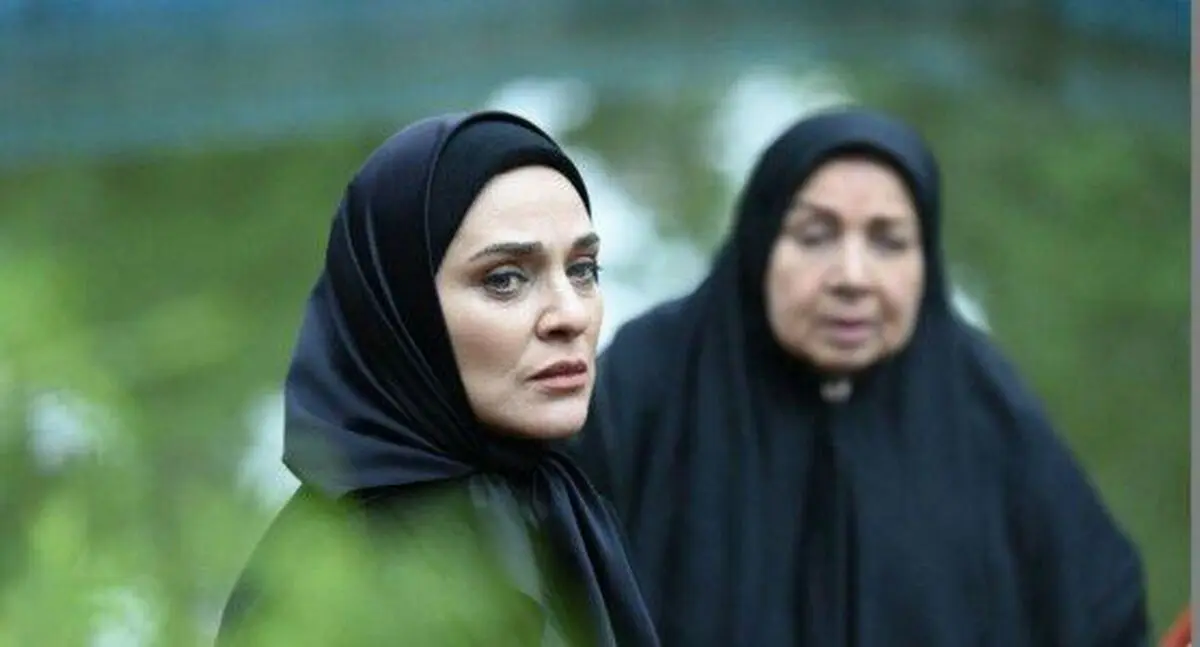 شش پرسش داغ از «بوی باران»