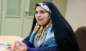 سلحشوری: صداوسیما تبلیغ می‌کند که ما مخالف افزایش جمعیت هستیم / برای ۱۱ میلیون مجرد کاری بکنید؛ چرا به کودکان متوسل شده‌اید؟