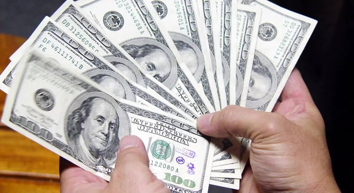 نرخ ارز در بازار امروز پنج‌شنبه ۱۷ مرداد ۹۸/ قیمت دلار در بازار آزاد ۱۲ هزار تومان شد