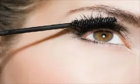 آموزش ساخت ریمل گیاهی پرپشت کننده مژه