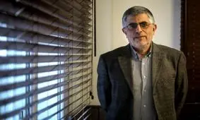 لقب انحرافی را خود اصولگرایان به احمدی نژاد دادند/ چه کسی گفته روحانی اصلاح طلب است؟!