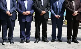 تلاش نفس‌گیر مدافعان دلارهای جذاب رانتی برای ماندگاری