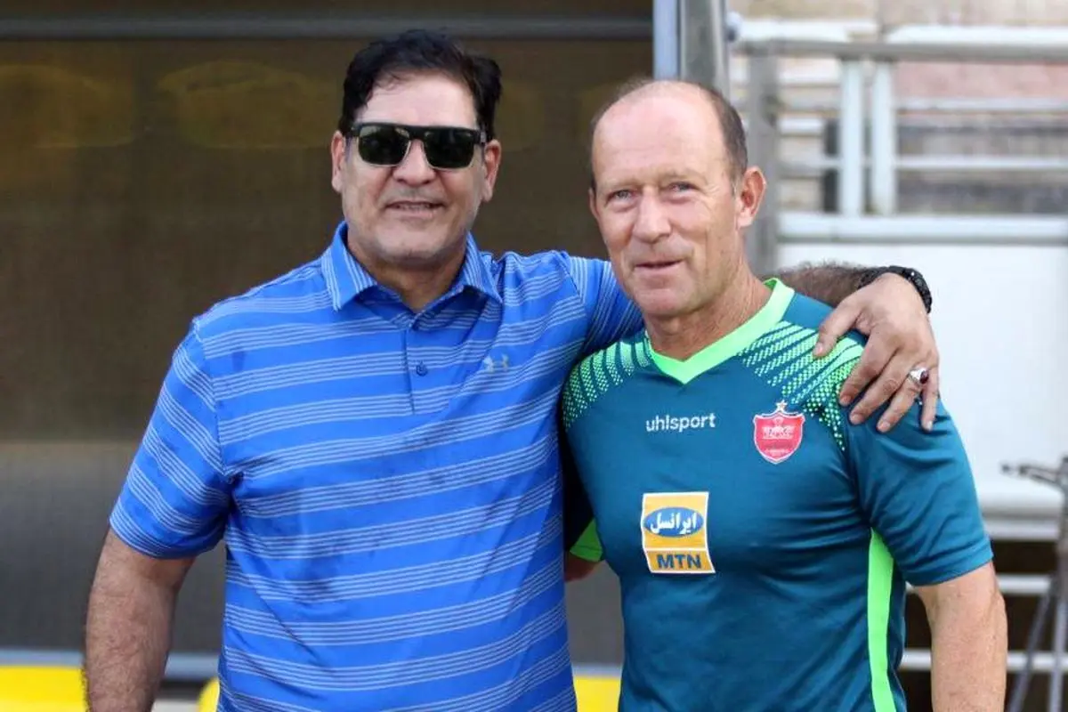   مهاجری بدون مصدومیت و خراش روی نیمکت