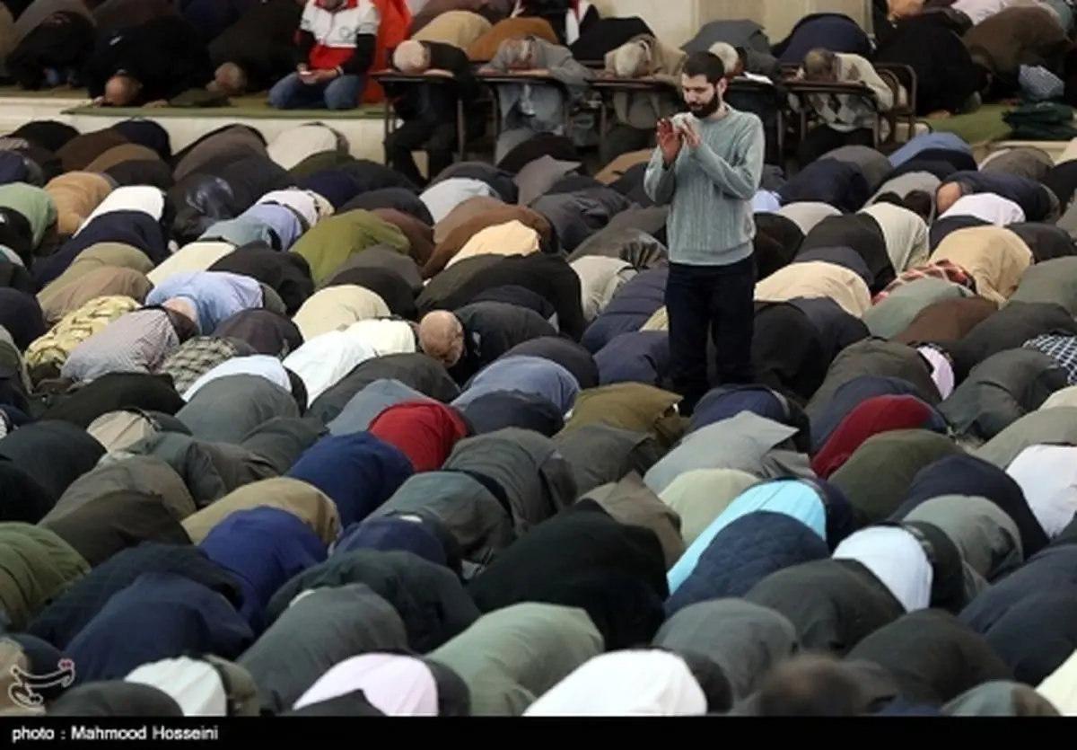 نماز یومیه مسلمانان موجب تسکین کمردرد می‌شود