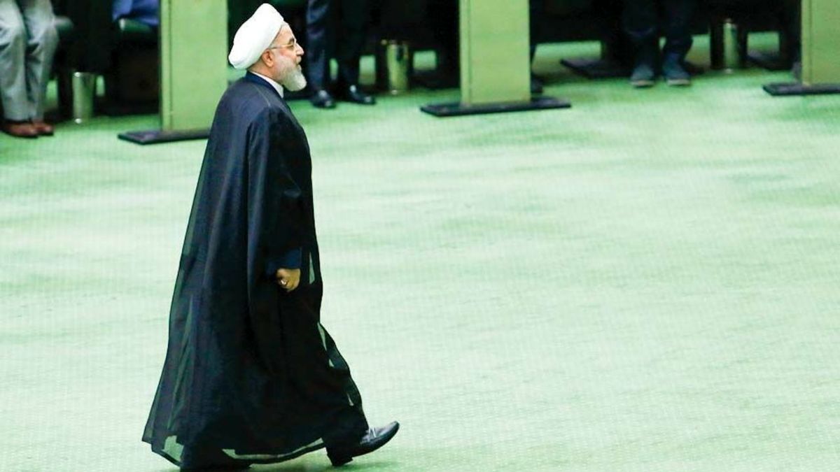 پایان گزارشدهی دولت به مجلس
