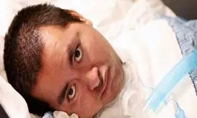 یک جوان مکزیکی پس از ۲۰ سال از کما خارج شد