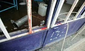 ساخت مواد منفجره دست ساز جان نفر را به خطر انداخت/ عملیات آواربرداری همچنان ادامه دارد