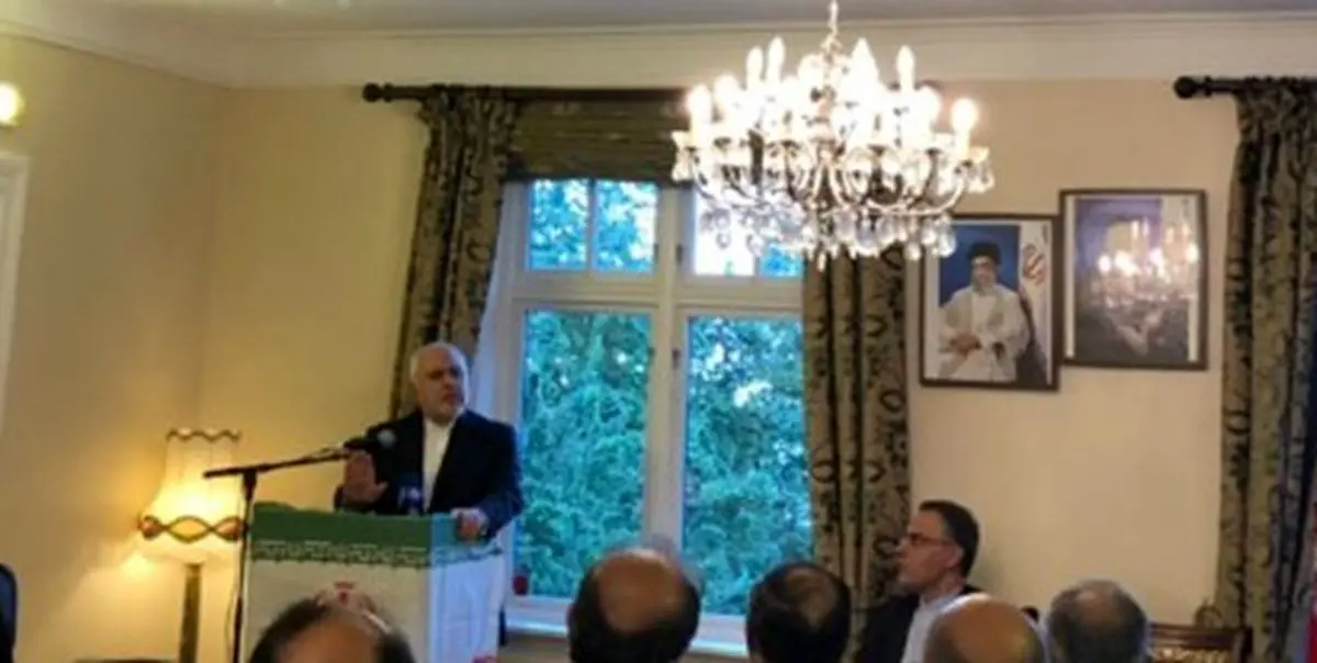 ظریف: تا زمانی زنده و مسؤول باشم اجازه نمی دهم یک قطره از آب خزر را از ما بگیرند