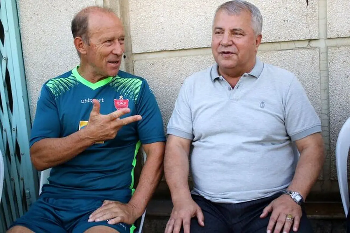 پروین همچنان در فکر قدرت