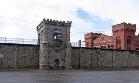 خونین‌ترین و معروف‌ترین شورش‌های تاریخ در زندان‌ها