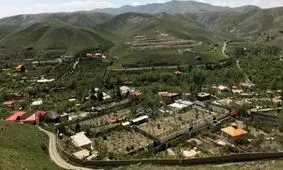 مسیر هموار کوه‌خواری در جنوب غرب مشهد/ رشد بی‌سروصدای ویلاها در دامنه‌های «عارفی»+عکس و فیلم