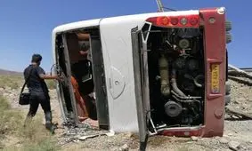 4 مصدوم در واژگونی اتوبوس در محور میامی به سبزوار