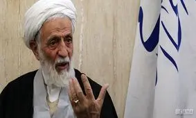 وقتی درباره زنان صحبت می‌کنید مراقب باشند تا باعث رنجش‌ خاطر آنان نشوید / اگر خواسته شرعی و عقلی باشد، اطاعت مرد از زن خیلی هم خوب است / زنی را در خیابان دیده‌اید که جاروکشی کند؟