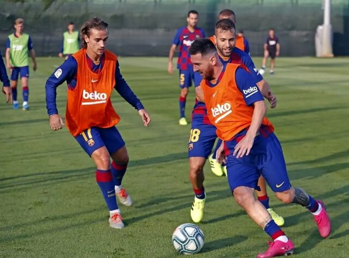 گریزمان بالاخره می‌تواند به قولش درباره مسی عمل کند