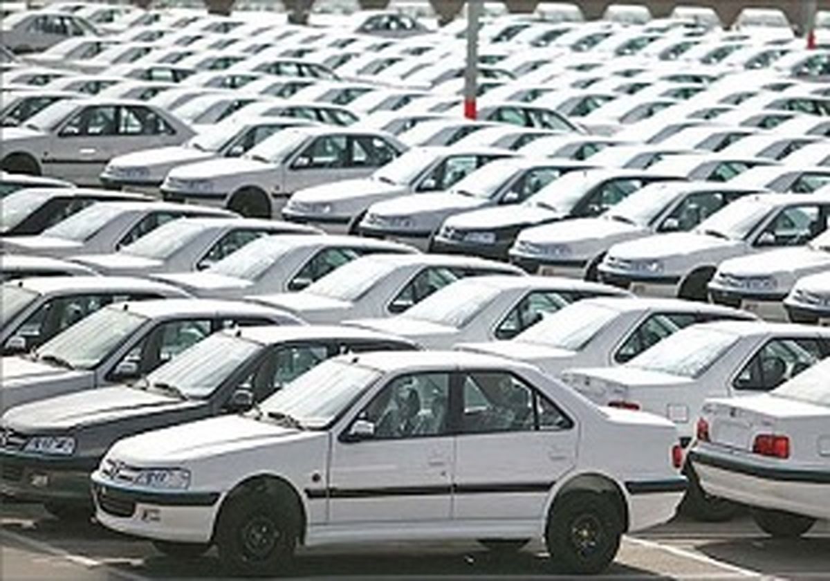 رئیس اتحادیه فروشندگان خودرو: بازار خودرو در رکود معاملاتی / تیبا ۵۱ میلیون تومان شد