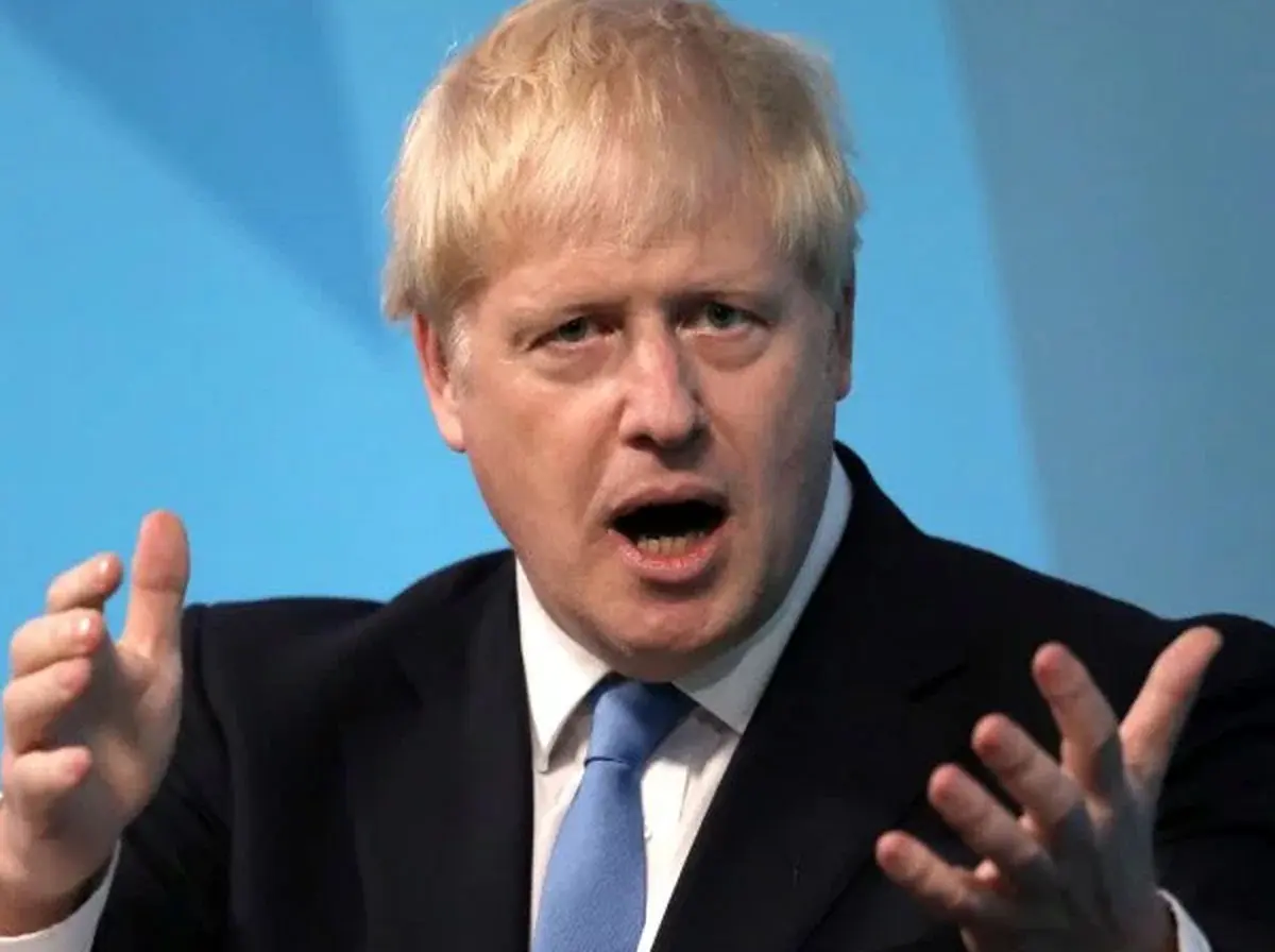 دولت انگلیس نگاهی به تاریخ ایران بیندازد / انگلیس باید معنی استقلال واقعی را از ایران بیاموزد/ ما باید به خاطر اشتباهات گذشته خود عذرخواهی کنیم