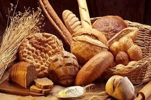 کدام نان را مصرف کنیم؛ سنتی یا صنعتی؟ / مناسب‌ترین نان برای سبد غذایی خانوار