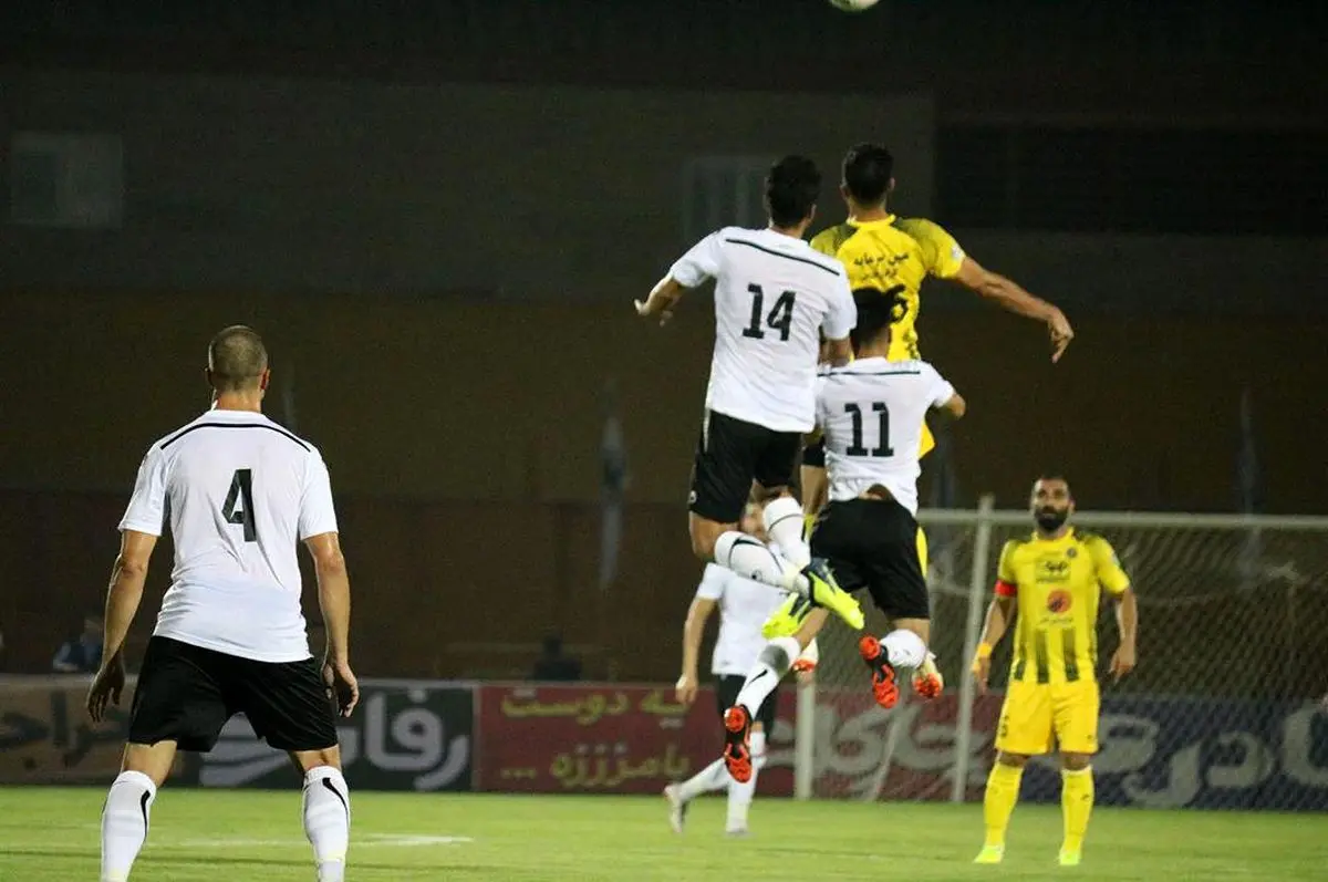 سپاهان برد و صدرنشین شد