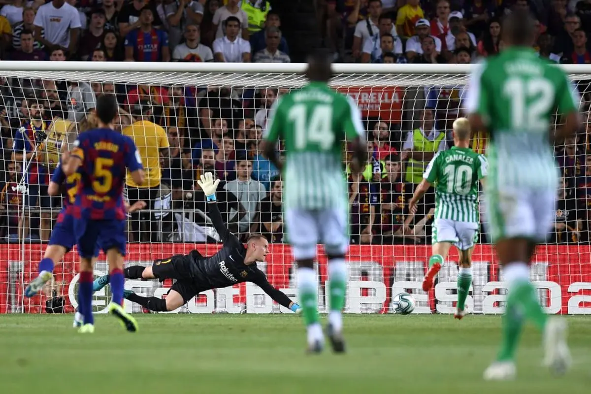 بارسلونا 5-2 بتیس: غرش آبی و اناری های جوان