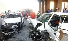 امداد رسانی به مصدومان سانحه رانندگی در بلوار وحدت مشهد+ تصاویر