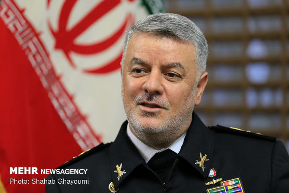 سامانههای پدافند هوایی در شناورهای ارتش استفاده میشوند