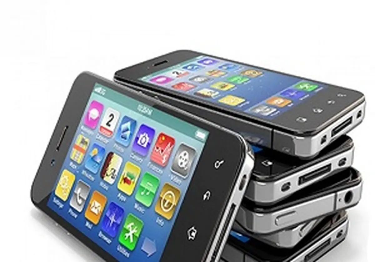 کاهش قیمت موبایل ادامه دارد/ فروشندگان موبایل سود عادلانه کسب کنند