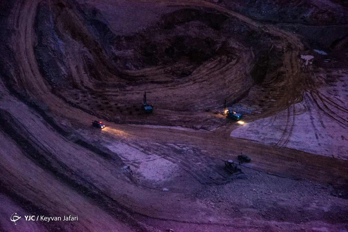 معدن، میان‌بری مغفول مانده برای رونق تولید/ ممانعت از خام فروشی منجر به کاهش وابستگی به غرب می شود