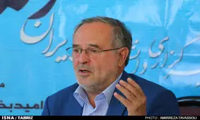 دولتمردان با مردم صادق باشند/ سیستم اداری باید در خدمت تولیدگران و کارآفرینان باشد