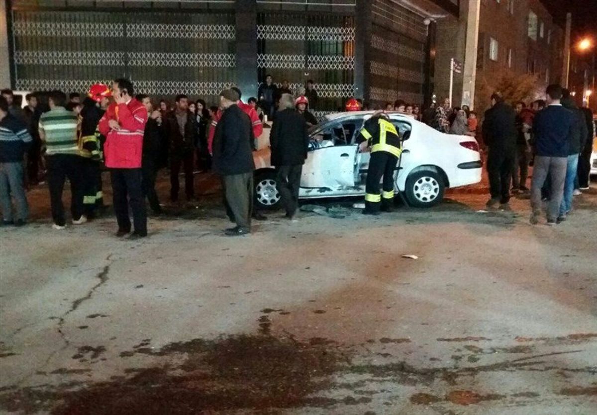 انفجار پژو ۲۰۶ در شاهرود ۳ مصدوم بر جای گذاشت+ تصاویر