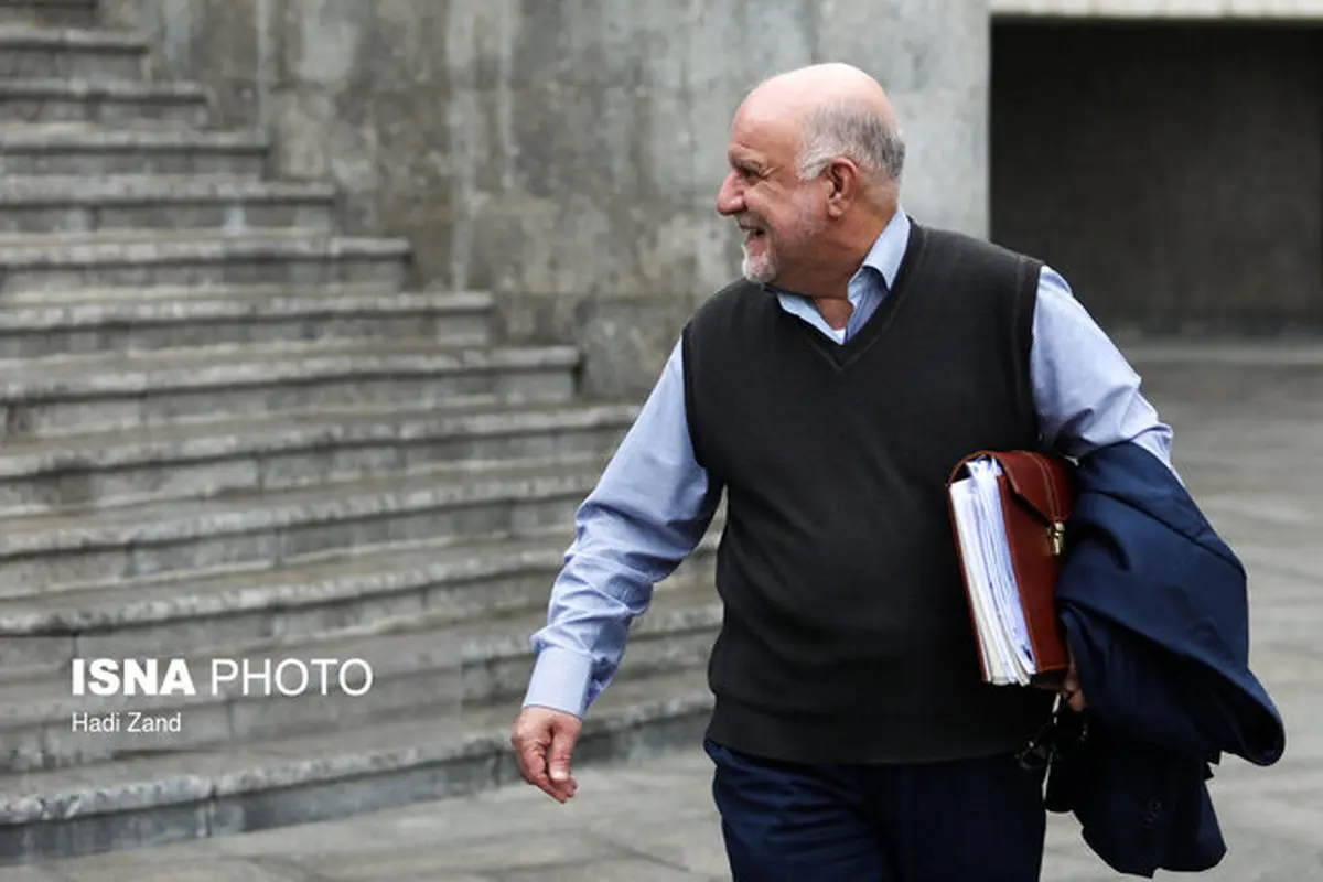 وزیر نفت: اجازه نفوذ به اطلاعات نفتی را نخواهم داد/ در سه روز تولید نفت را به حداکثر می‌رسانیم