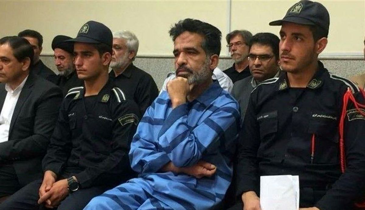 قاتل امامجمعه کازرون، پای چوبه دار هم اظهار ندامت نکرد و گفت نماینده امام زمان هستم!