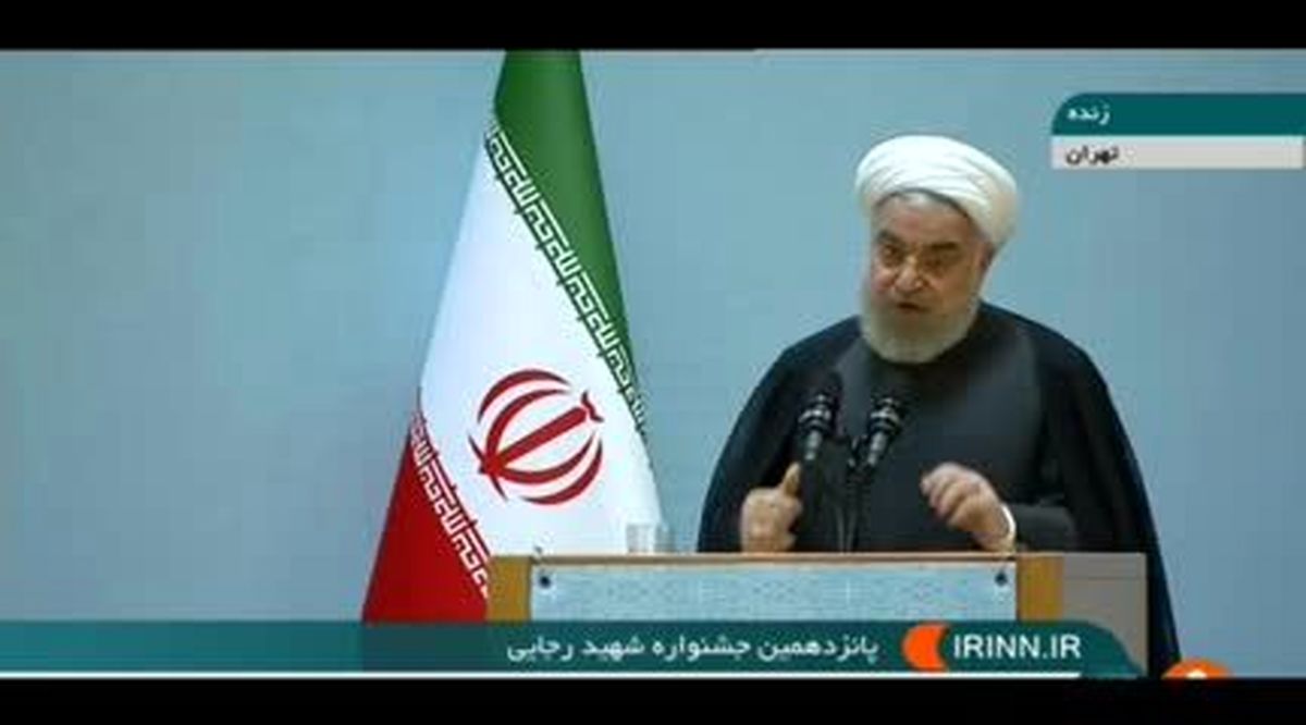 رئیس جمهور:هرکس فکر می کند با دادگاه و دستگاه قضایی فساد از بین می رود اشتباه می‌کند/ با بگیر و ببند فساد برطرف نمی‌شود
