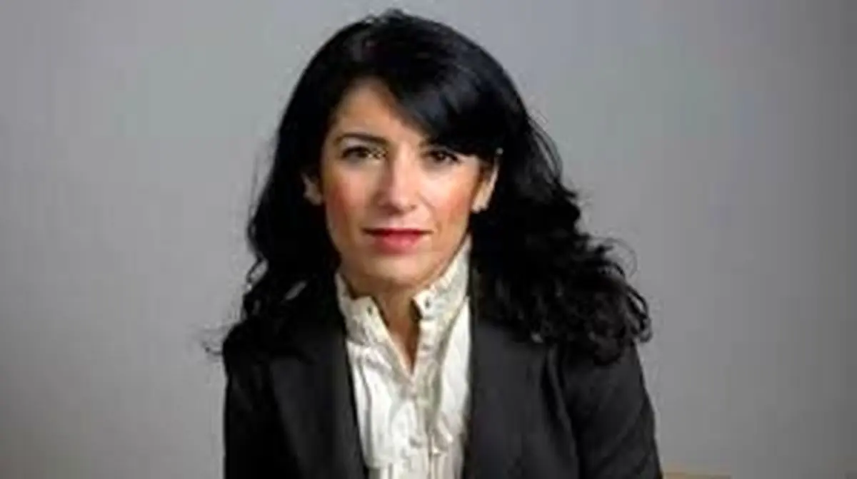 حزب سوئدی نماینده زن ایرانی‌تبار خود را اخراج کرد/عکس