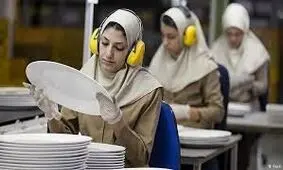 زنان، ۸۰ درصد شاغلان بدون بیمه در سال ۱۳۹۶ / افزایش سواد حقوقی، راه‌حل مشکلات زنان کارگر