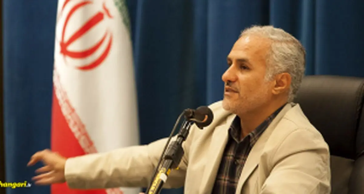 نامه سرگشاده حسن عباسی درباره بازداشتش / از ۴۲۶سند درباره ارتباط دولت و آمدنیوز، فقط ۲سند رسانه‌ای شده است